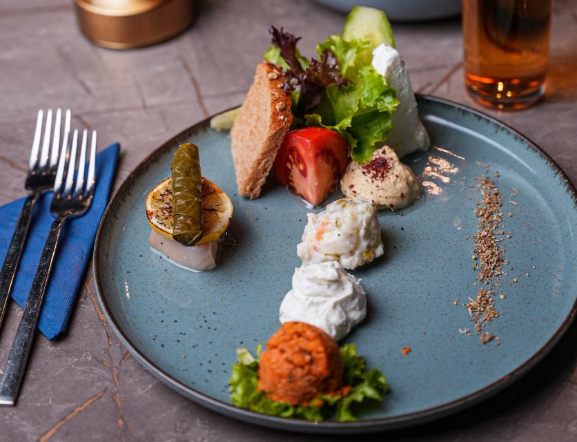 CRAZY SALE 2025 : PRIVATE STANDART REGULAR TABLE ( WITH ALCOHOL) - Hotel Pick Up and Drop off Included